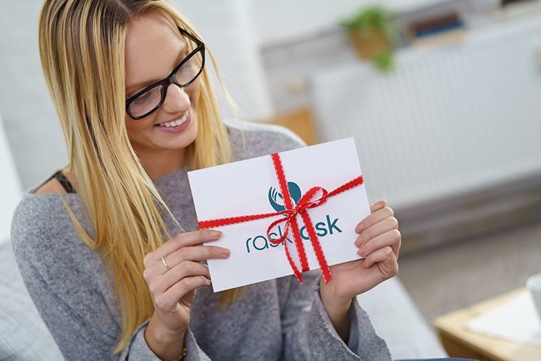 glad modtager af raskrask gavekort